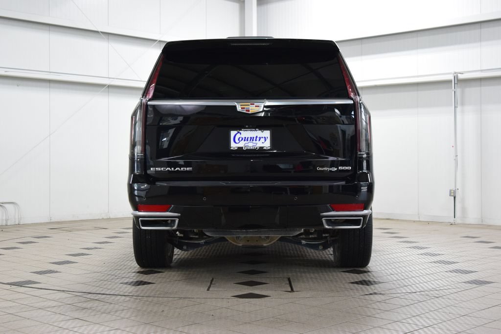 Used 2023 Cadillac Escalade Premium Luxury Platinum w/ LPO, Floor Liner Package AWD/4WD image 7