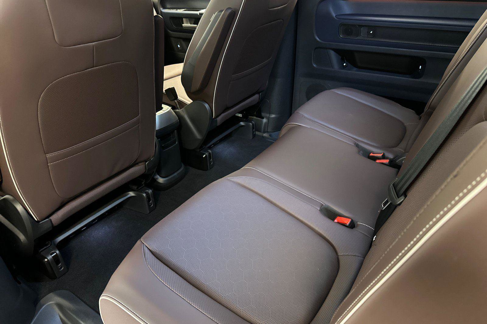 New 2025 Volkswagen ID. Buzz Pro S image 11