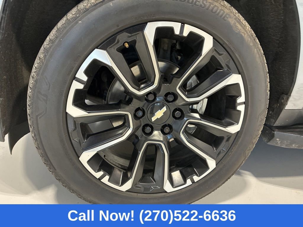 Used 2022 Chevrolet Suburban High Country image 10