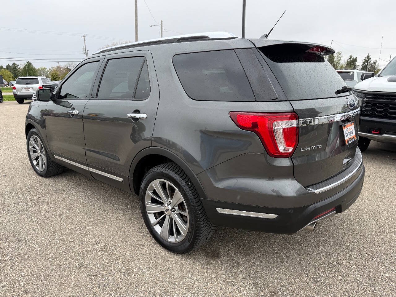 Used 2018 Ford Explorer Limited AWD/4WD image 3