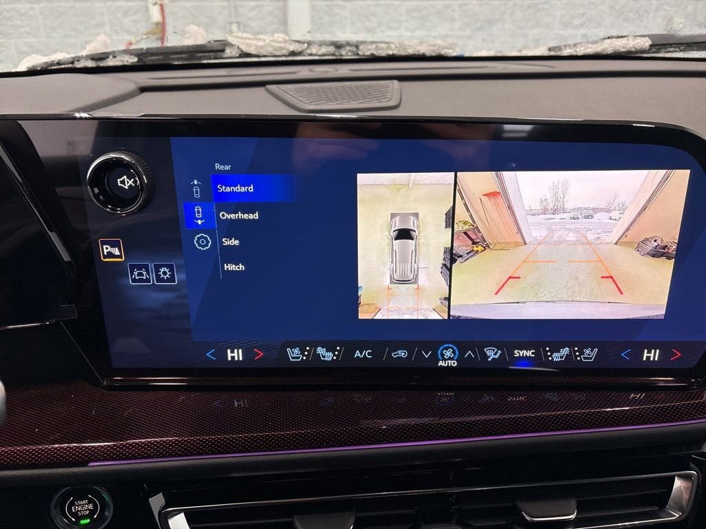 New 2026 Chevrolet Traverse RS image 35