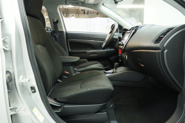 Used 2023 Mitsubishi Outlander Sport LE AWD/4WD image 22