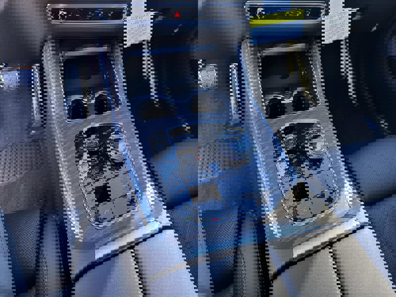 New 2026 BMW X7 xDrive40i w/ Executive Package image 25