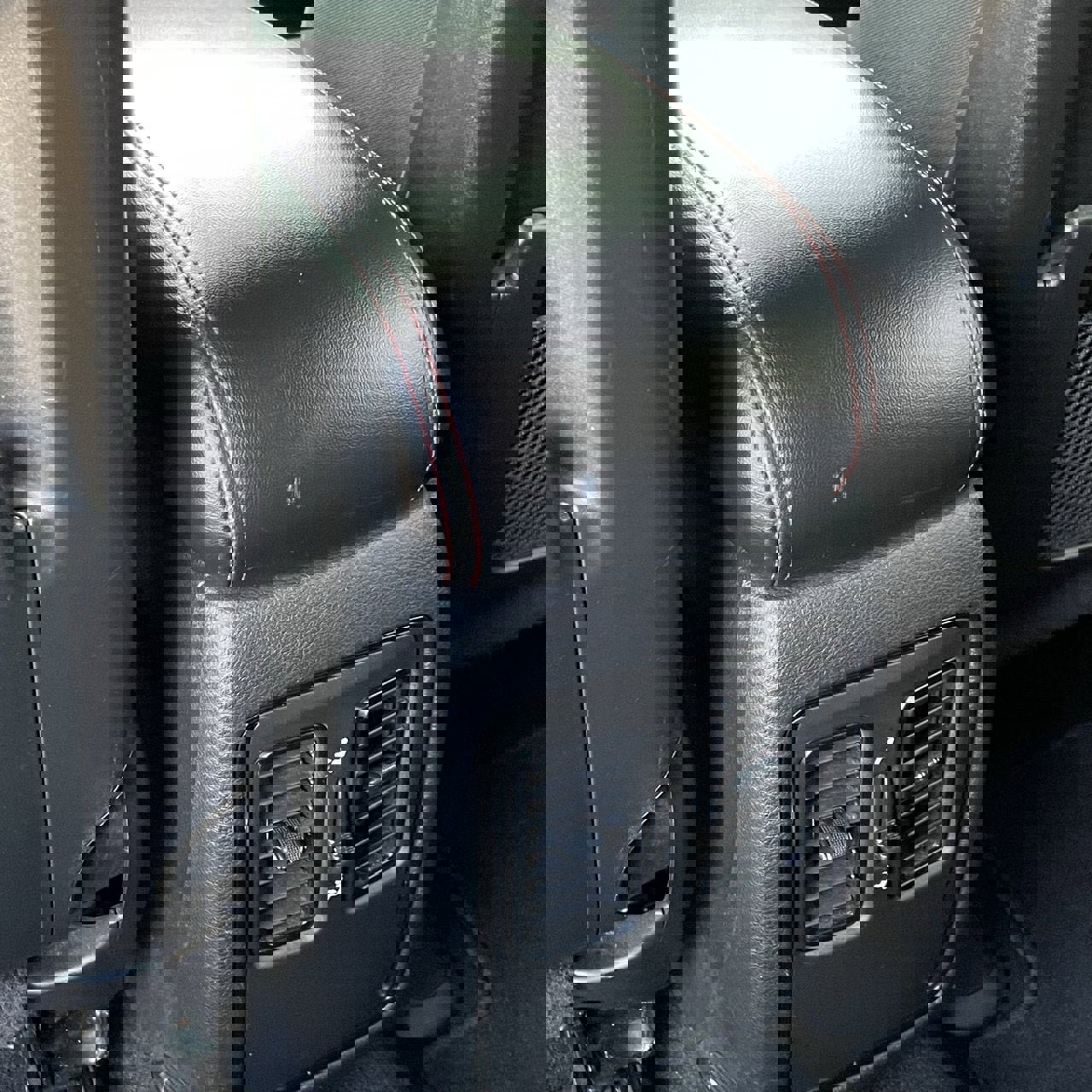 Used 2023 Dodge Durango GT image 24