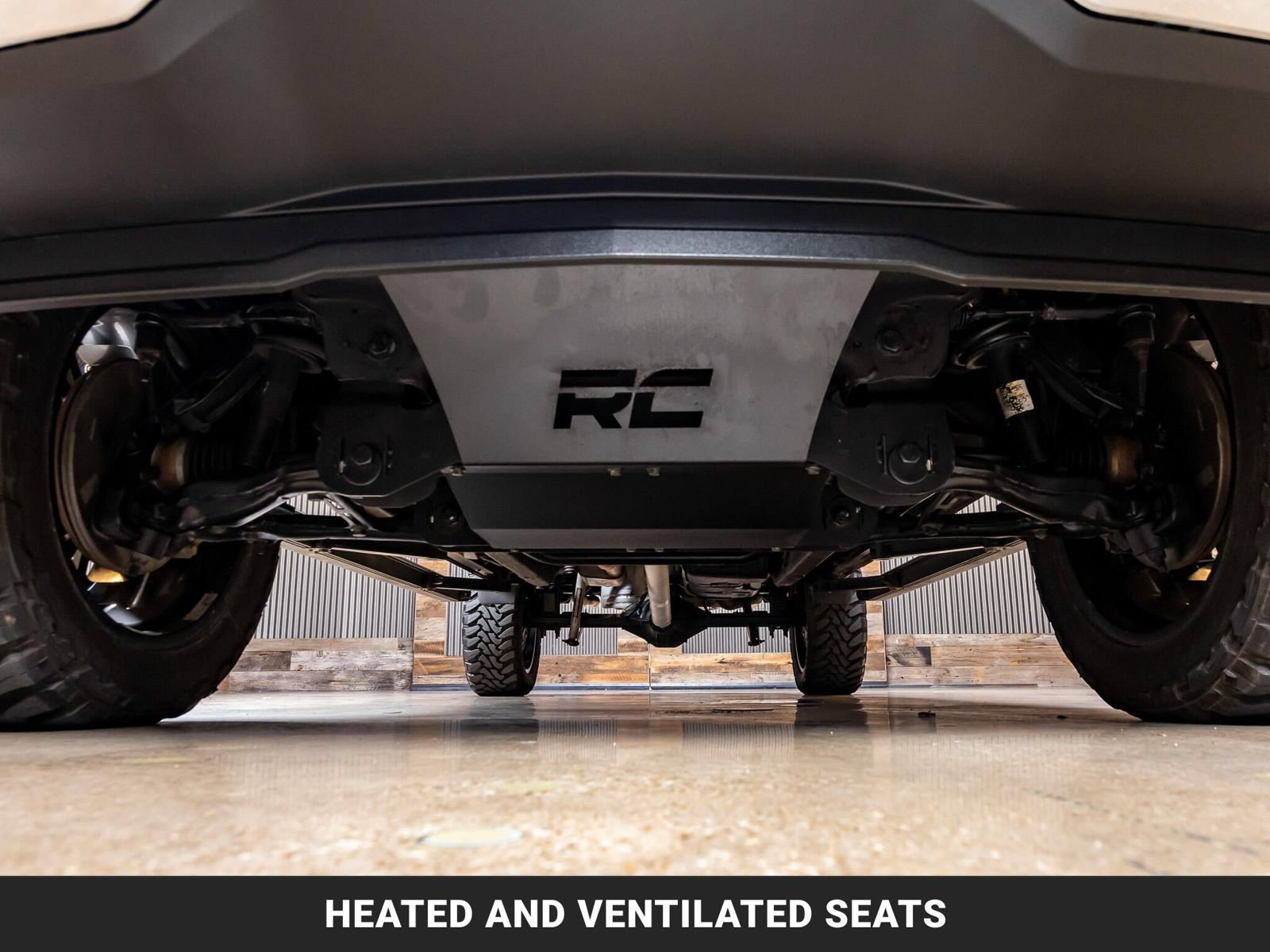 Used 2019 Chevrolet Silverado 1500 High Country AWD/4WD image 13
