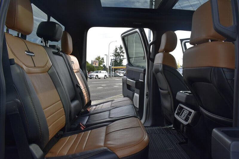 Used 2024 Ford F350 Platinum image 28