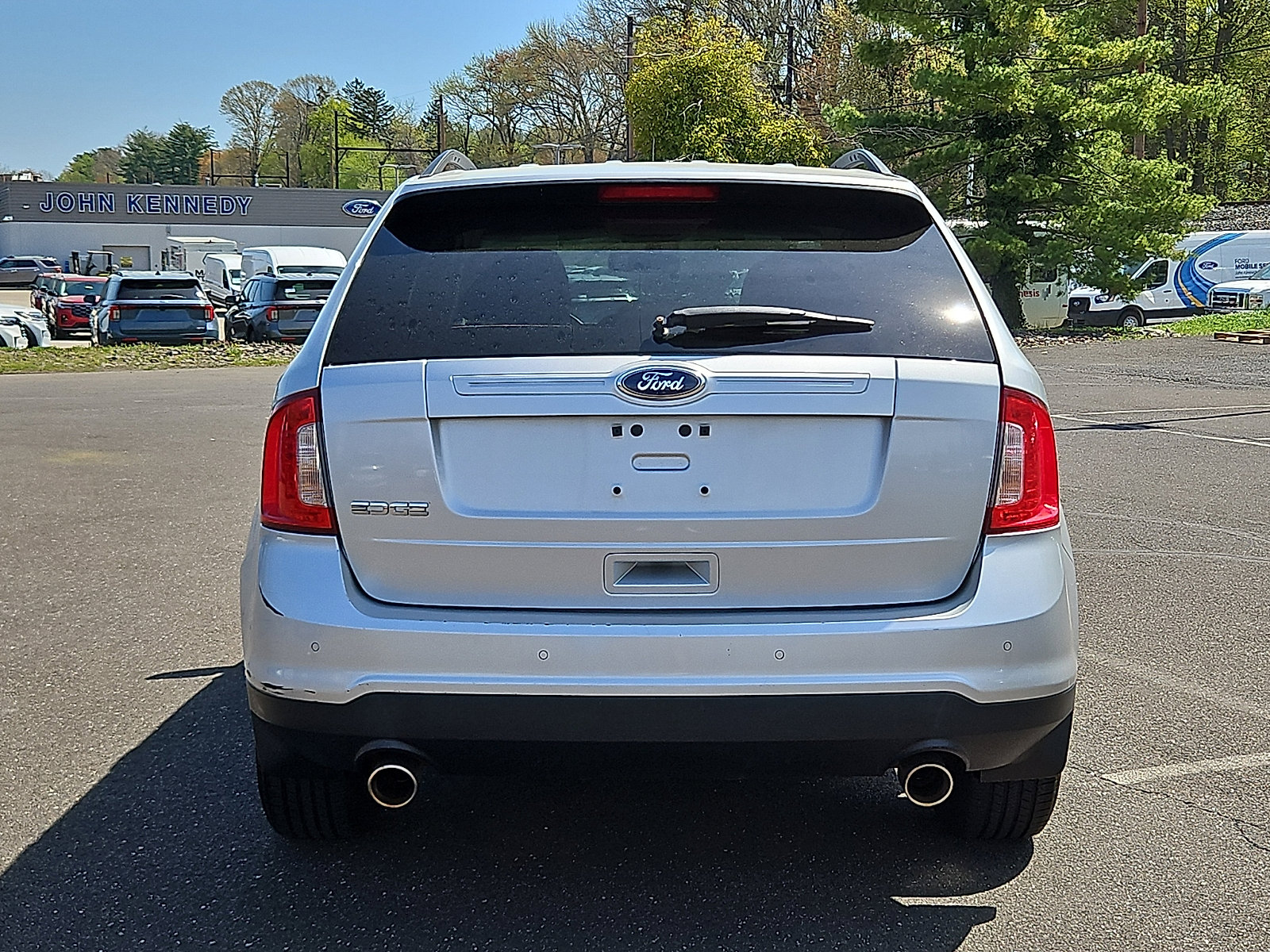 Used 2013 Ford Edge SE FWD image 4
