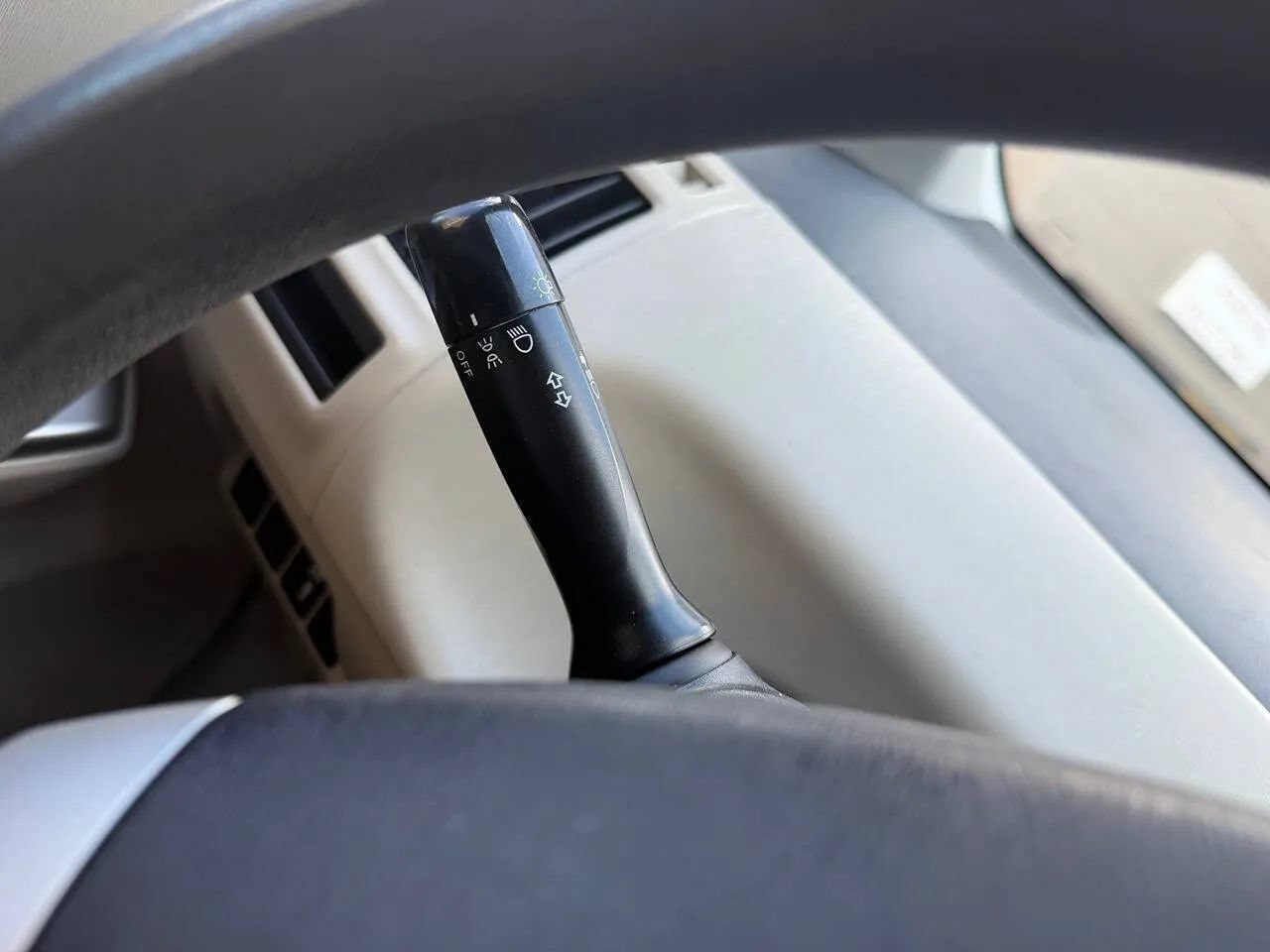 Used 2012 Toyota Prius V Two FWD image 49
