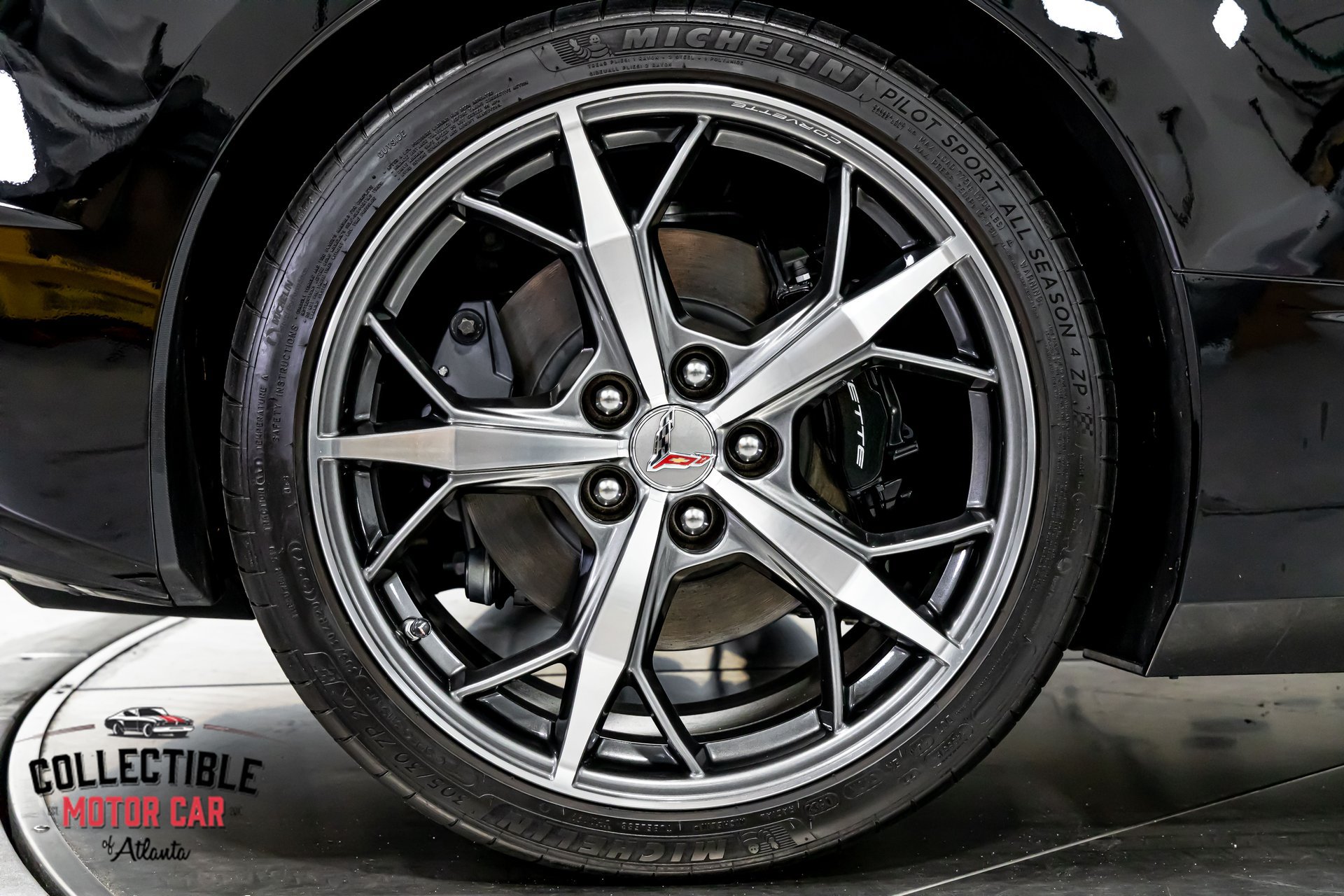 Used 2022 Chevrolet Corvette Stingray Premium Cpe w/ Body-Color Dual Roof Package RWD image 62