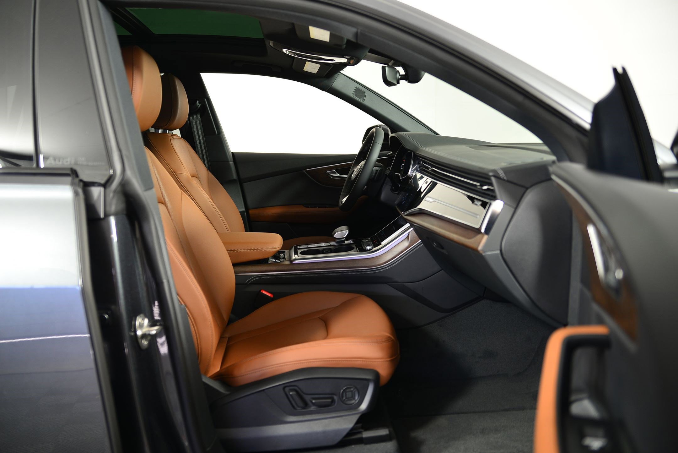 New 2026 Audi Q8 Premium Plus image 17