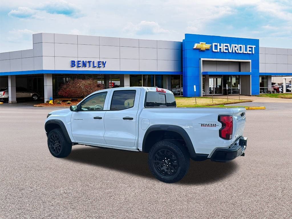 New 2026 Chevrolet Colorado Trail Boss AWD/4WD image 3