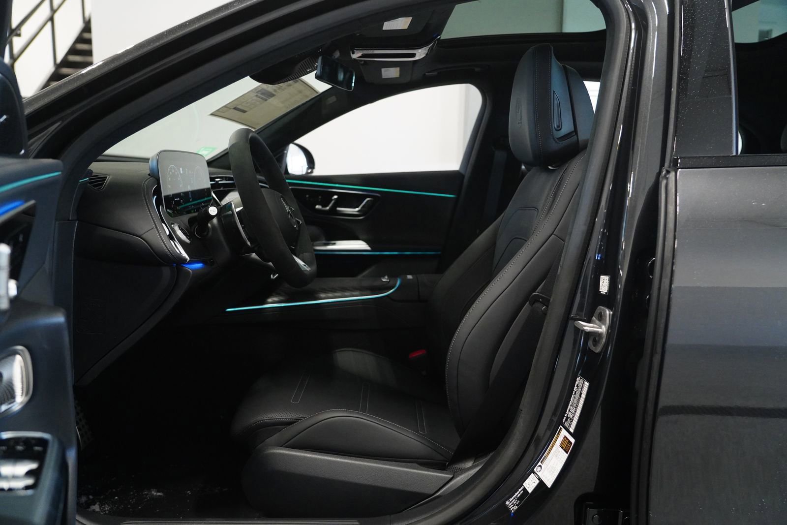 New 2026 Mercedes-Benz E 53 AMG e 4MATIC Sedan image 14
