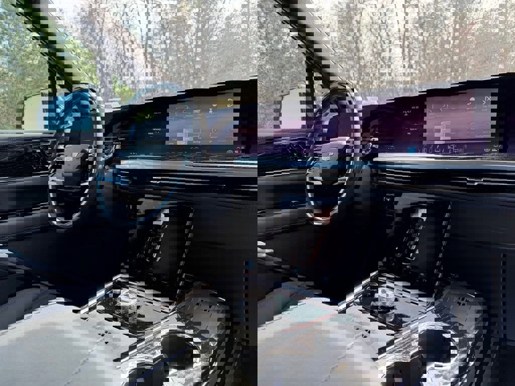 New 2026 Cadillac Escalade IQ Sport 1 w/ LPO, ONYX Package image 5