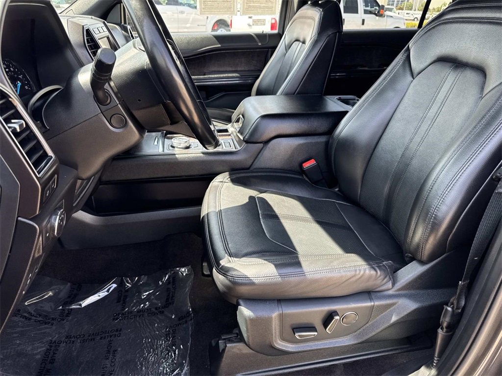 Used 2021 Ford Expedition Limited image 20