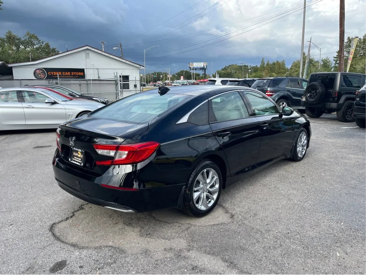 Used 2018 Honda Accord LX image 5