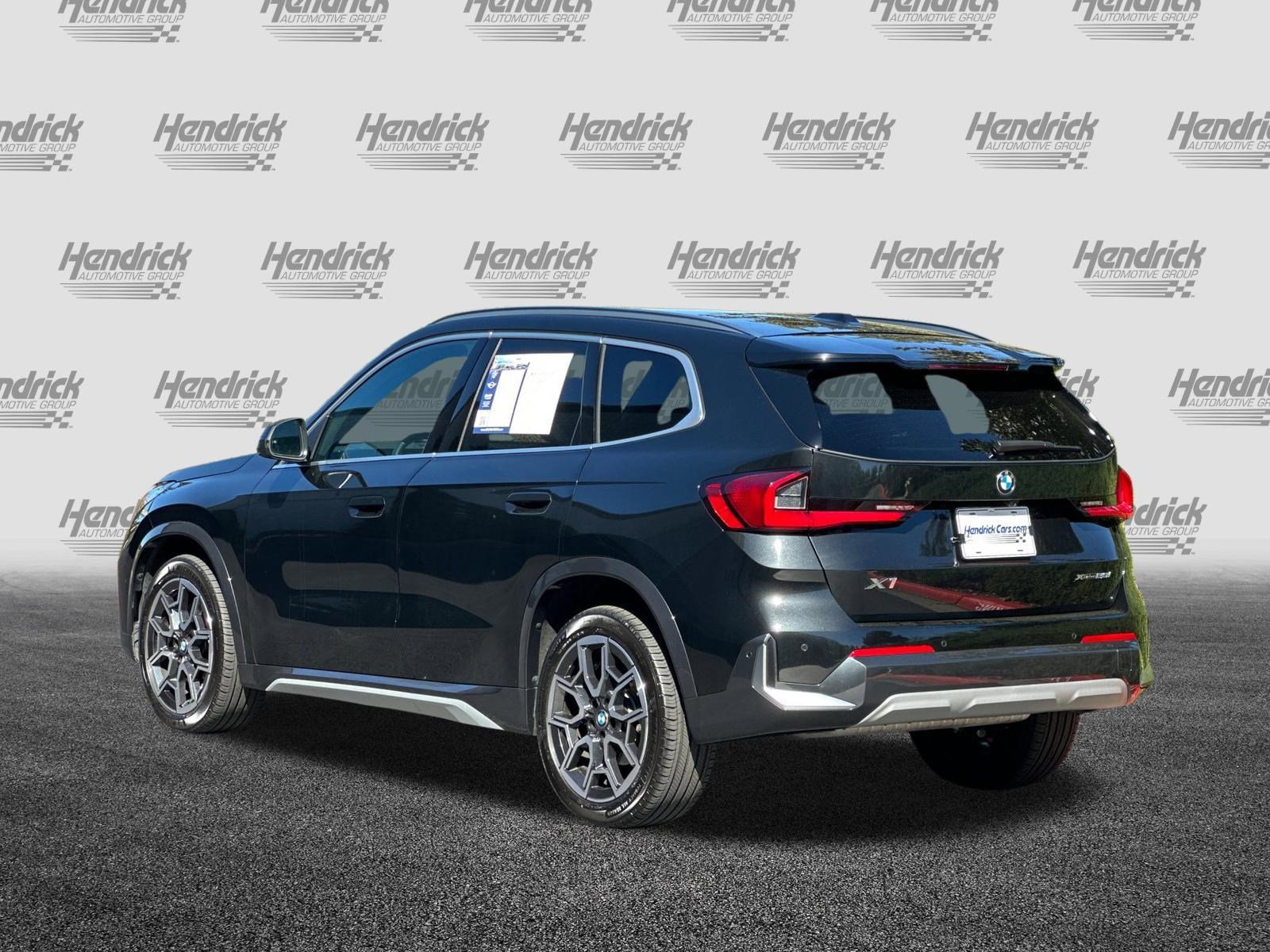 Used 2025 BMW X1 xDrive28i w/ Technology Package image 7