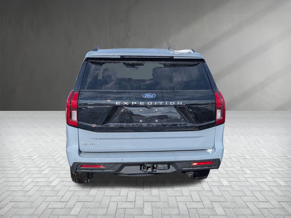 New 2025 Ford Expedition Active image 9