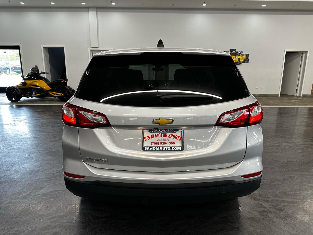 Used 2021 Chevrolet Equinox LS w/ LS Convenience Package FWD image 6