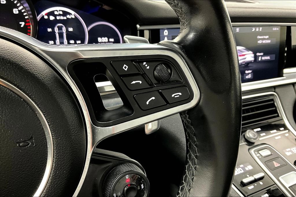 Used 2018 Porsche Panamera 4S image 25