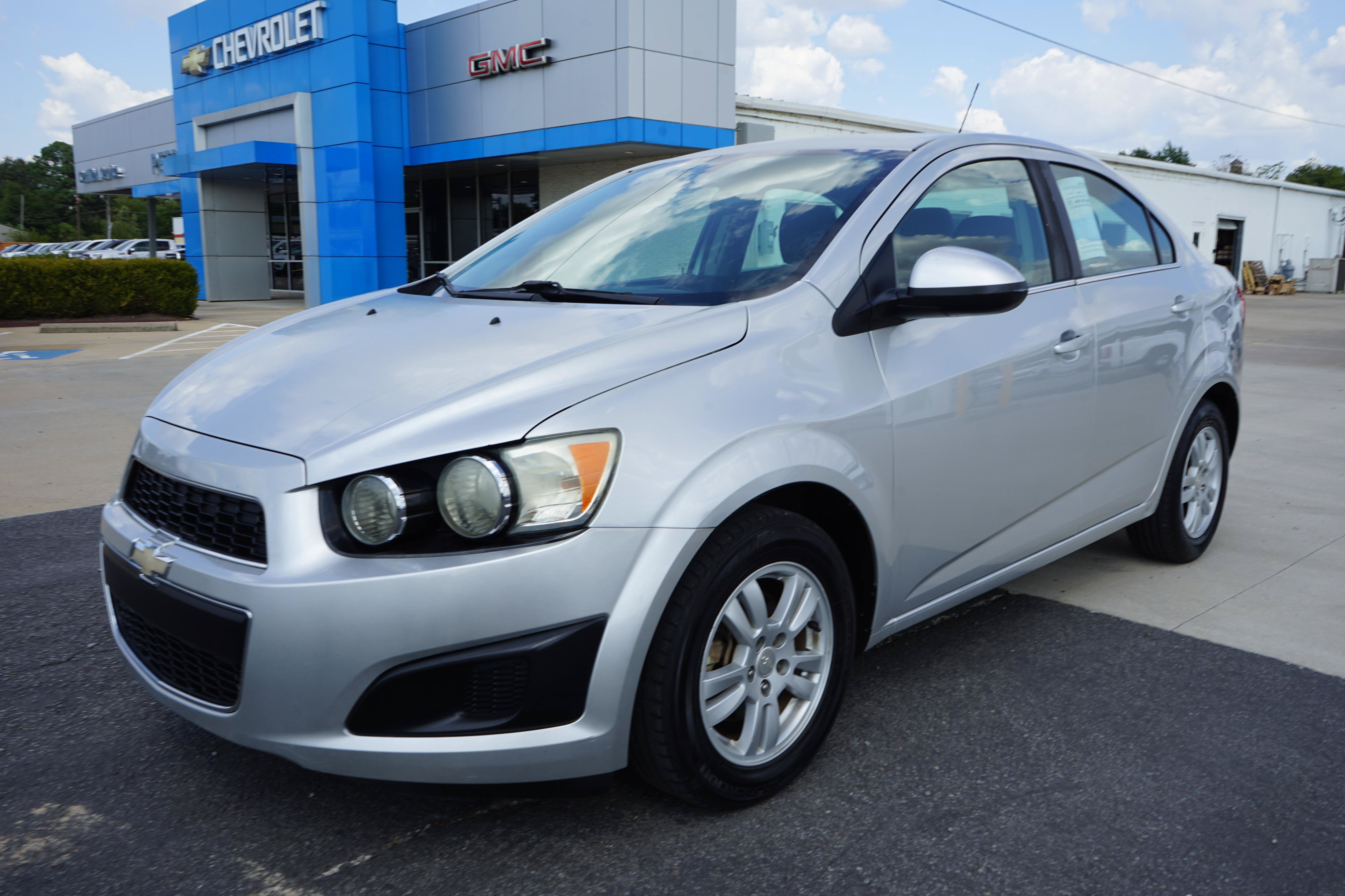 Used 2015 Chevrolet Sonic LT