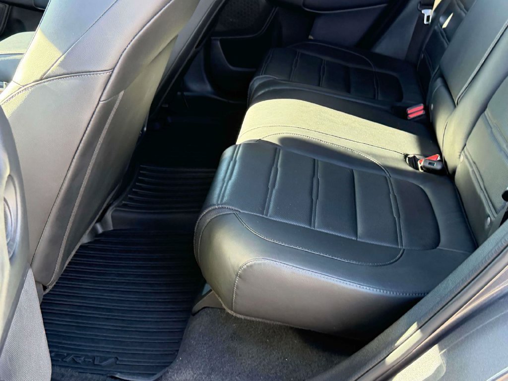 Used 2022 Honda CR-V Touring image 29