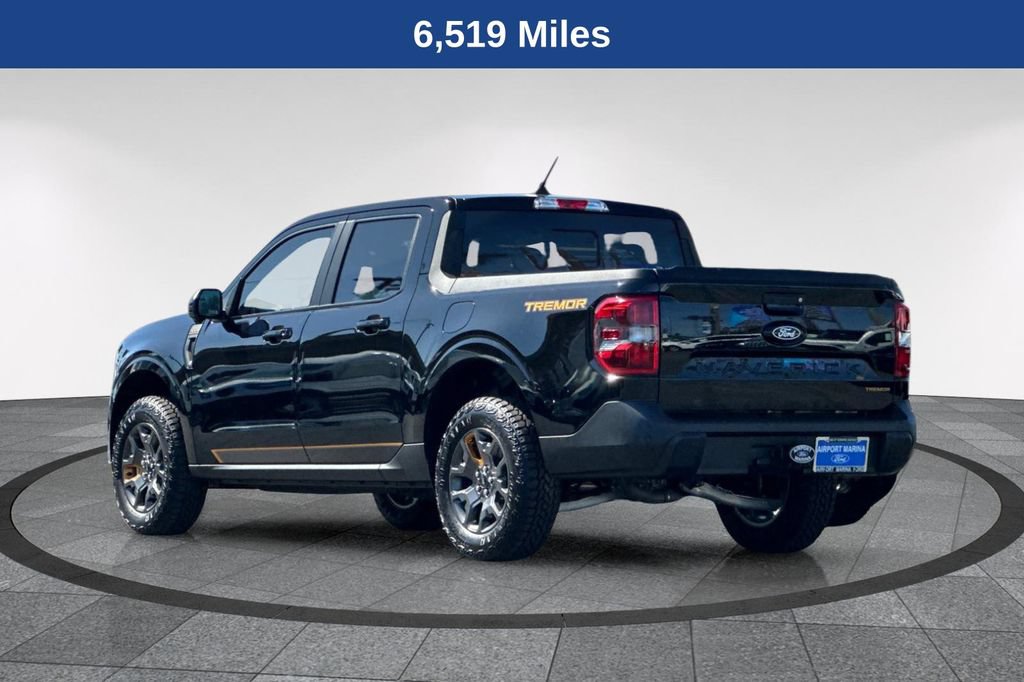 Certified 2025 Ford Maverick Tremor AWD/4WD image 8