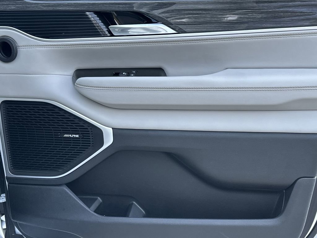 Used 2022 Jeep Wagoneer Series II image 15