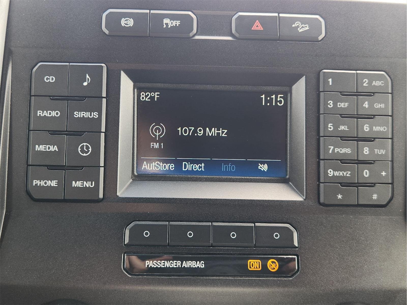 Used 2018 Ford F250 XLT w/ FX4 Off-Road Package AWD/4WD image 17