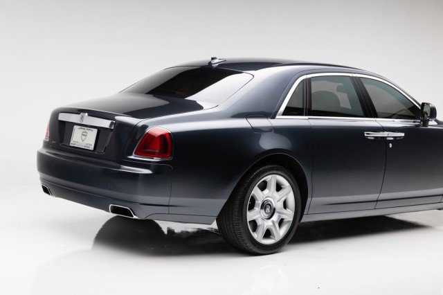 Used 2010 Rolls-Royce Ghost image 33