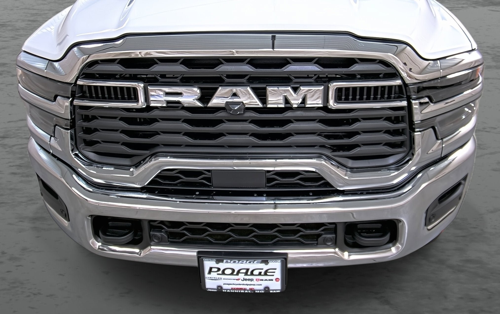 New 2026 RAM 2500 Tradesman AWD/4WD image 16