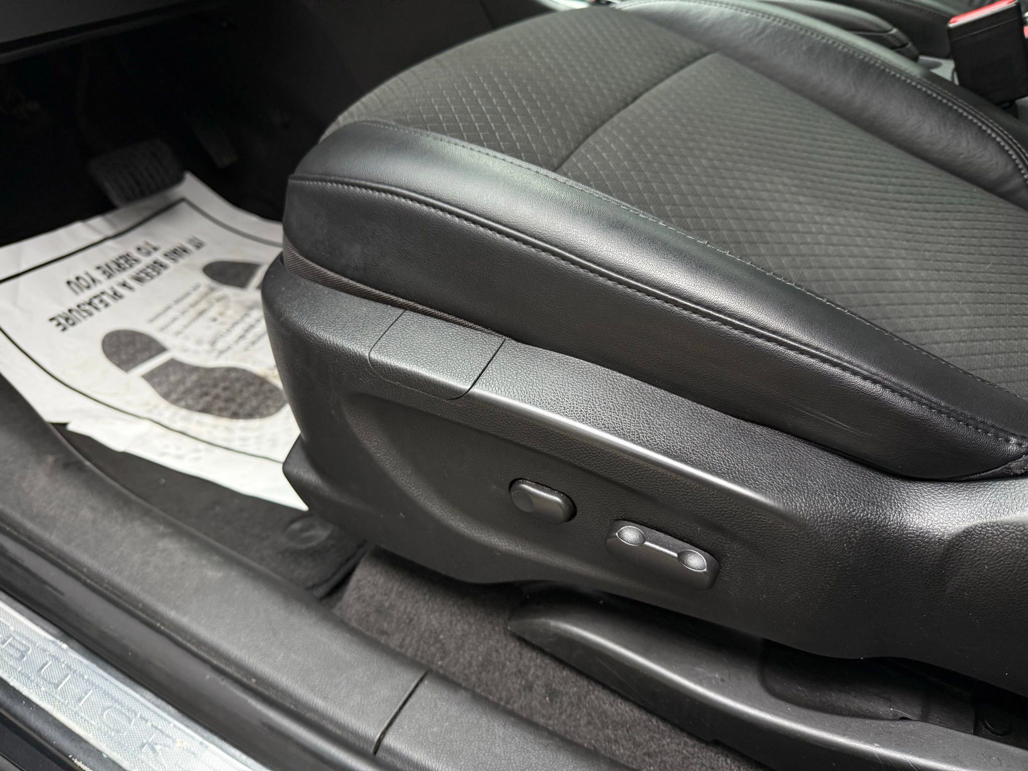 Used 2017 Buick Encore Preferred image 39