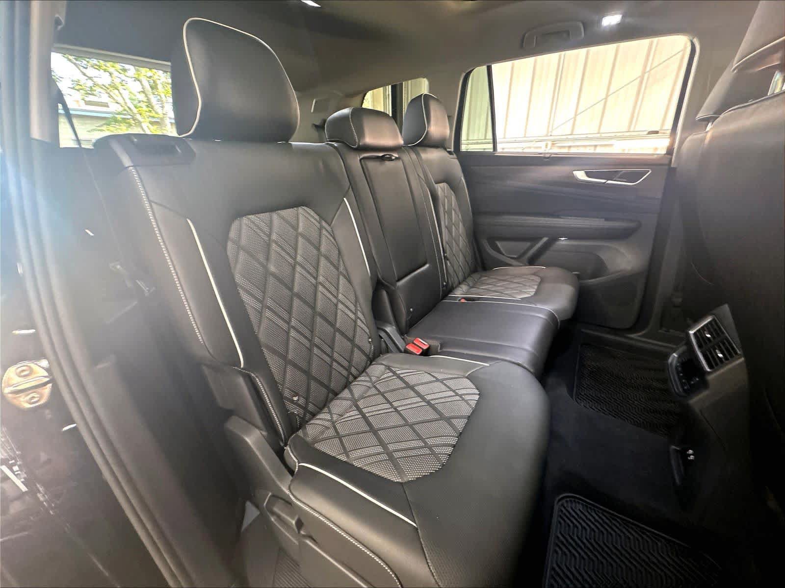 Used 2026 Volkswagen Atlas SEL Premium R-Line AWD/4WD image 27