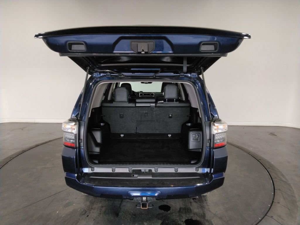Used 2024 Toyota 4Runner SR5 Premium image 9
