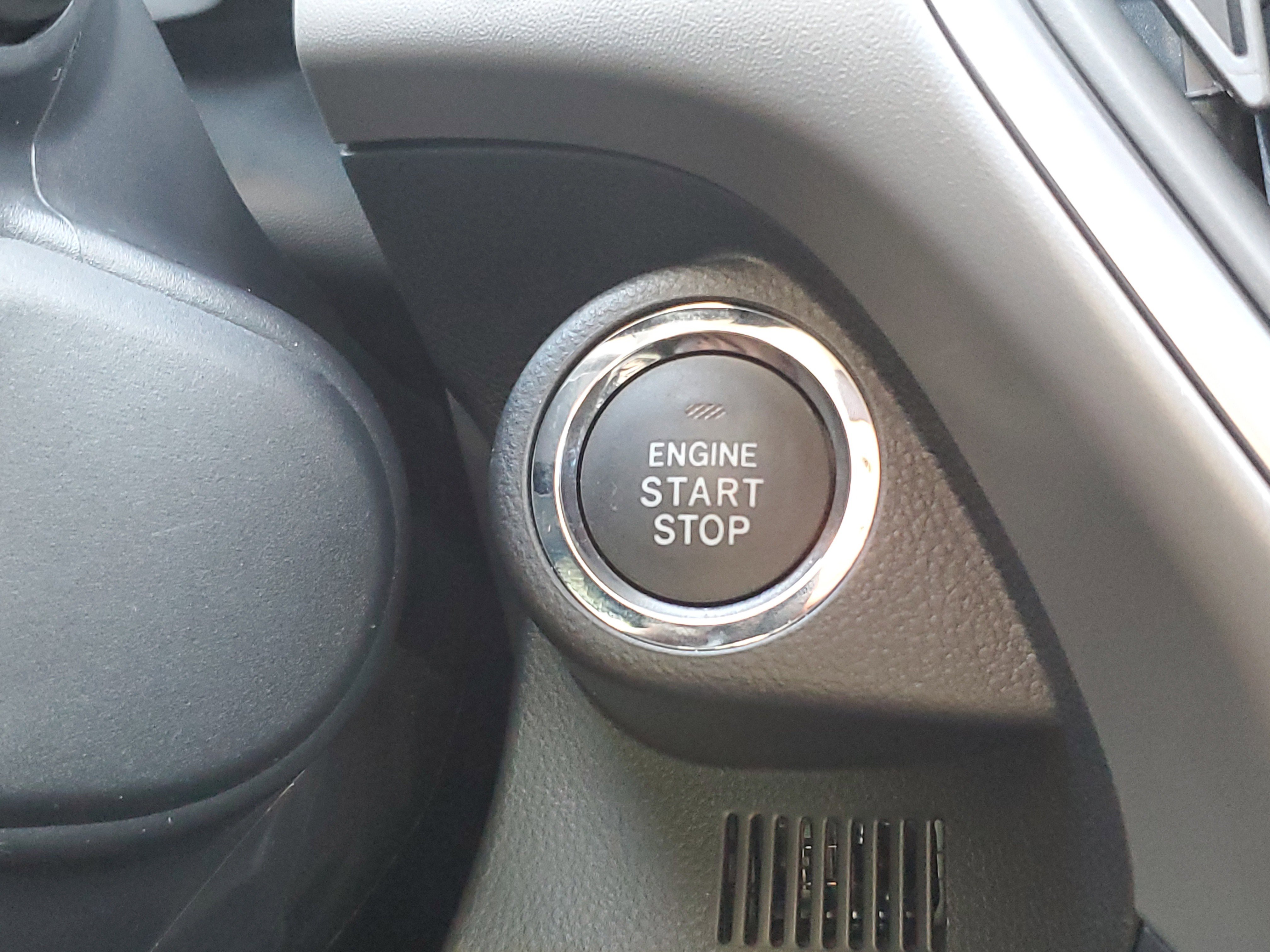 Used 2025 Subaru Crosstrek 2.0i Premium w/ Convenience Package #2 image 23