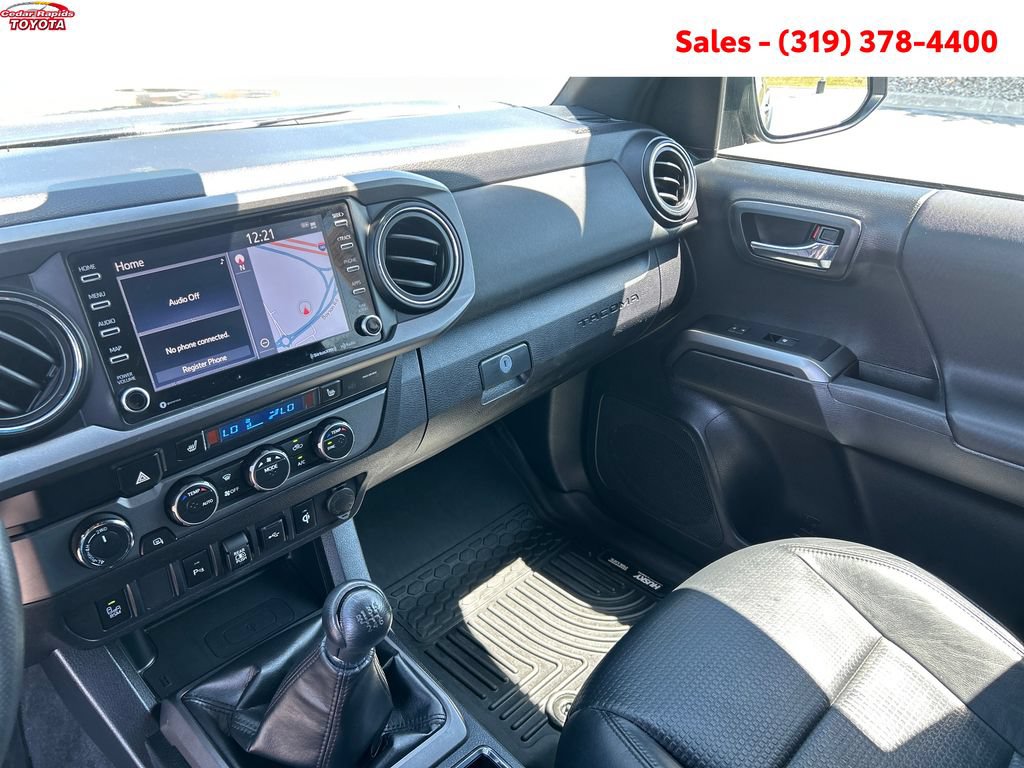 Certified 2020 Toyota Tacoma TRD Off-Road w/ TRD Premium Off Road Package AWD/4WD image 17
