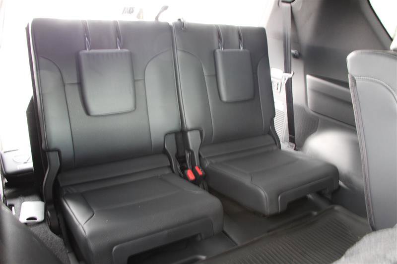 Used 2024 Lexus LX 600 F Sport image 11