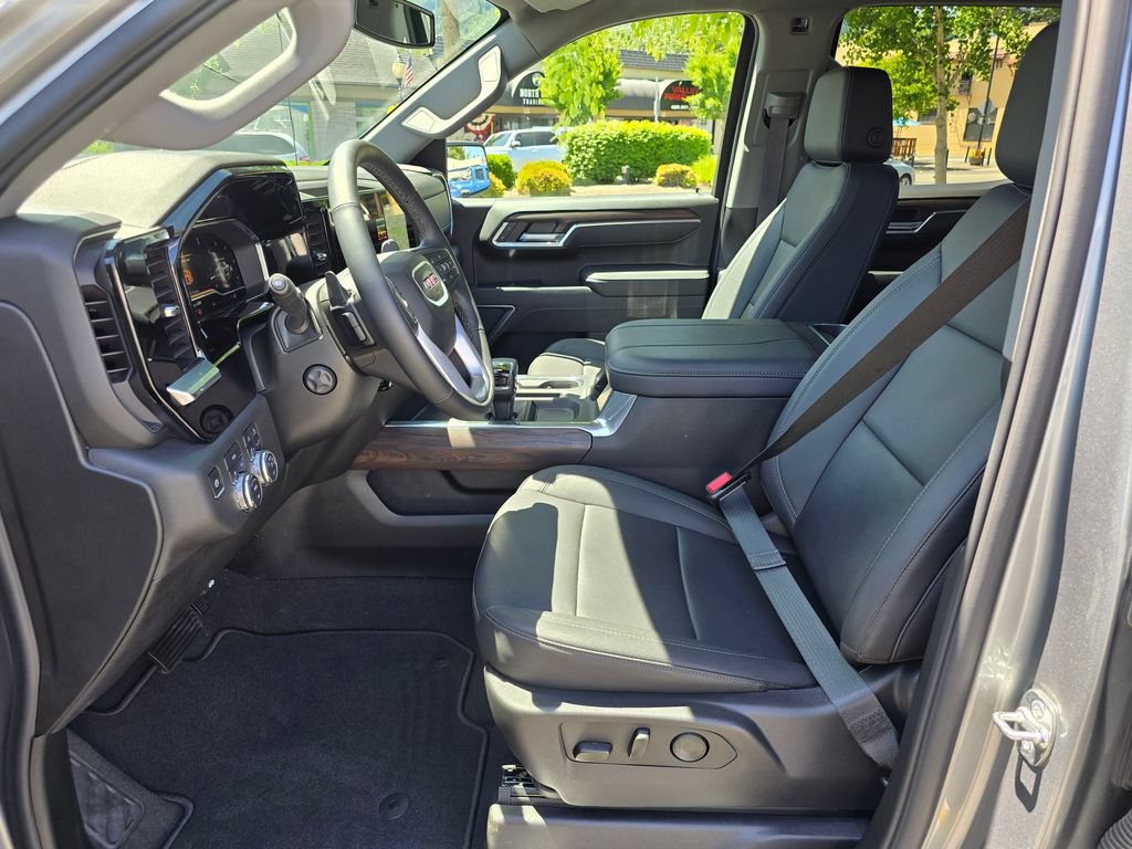 Used 2025 GMC Sierra 1500 SLT w/ SLT Premium Package AWD/4WD image 21