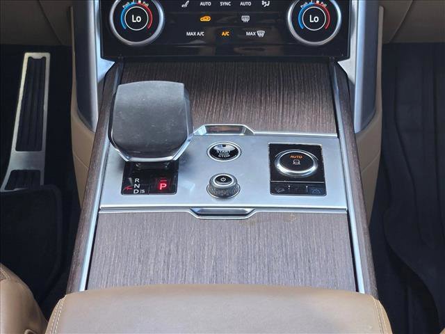 Used 2023 Land Rover Range Rover SE image 11
