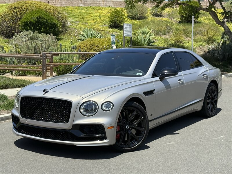 Used 2023 Bentley Flying Spur S V8 AWD/4WD image 3