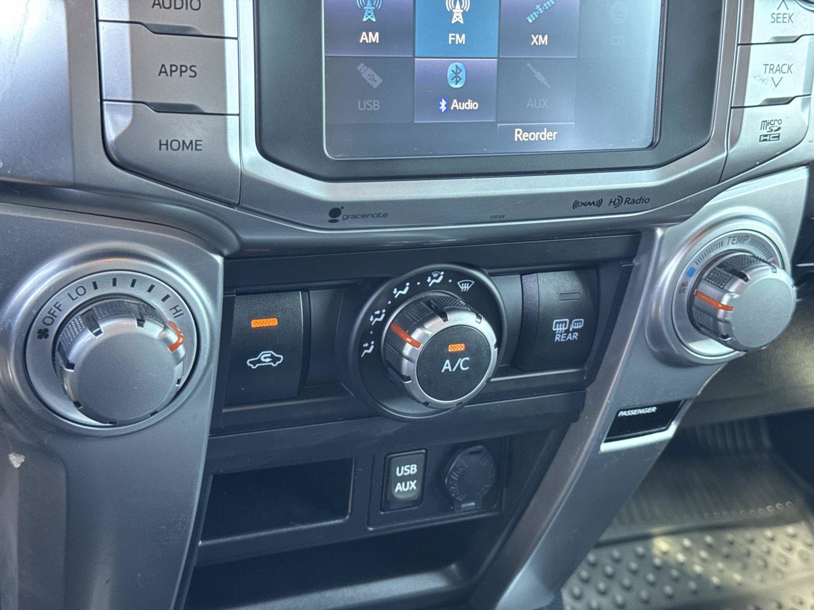 Used 2018 Toyota 4Runner SR5 Premium w/ Convenience Package RWD image 17