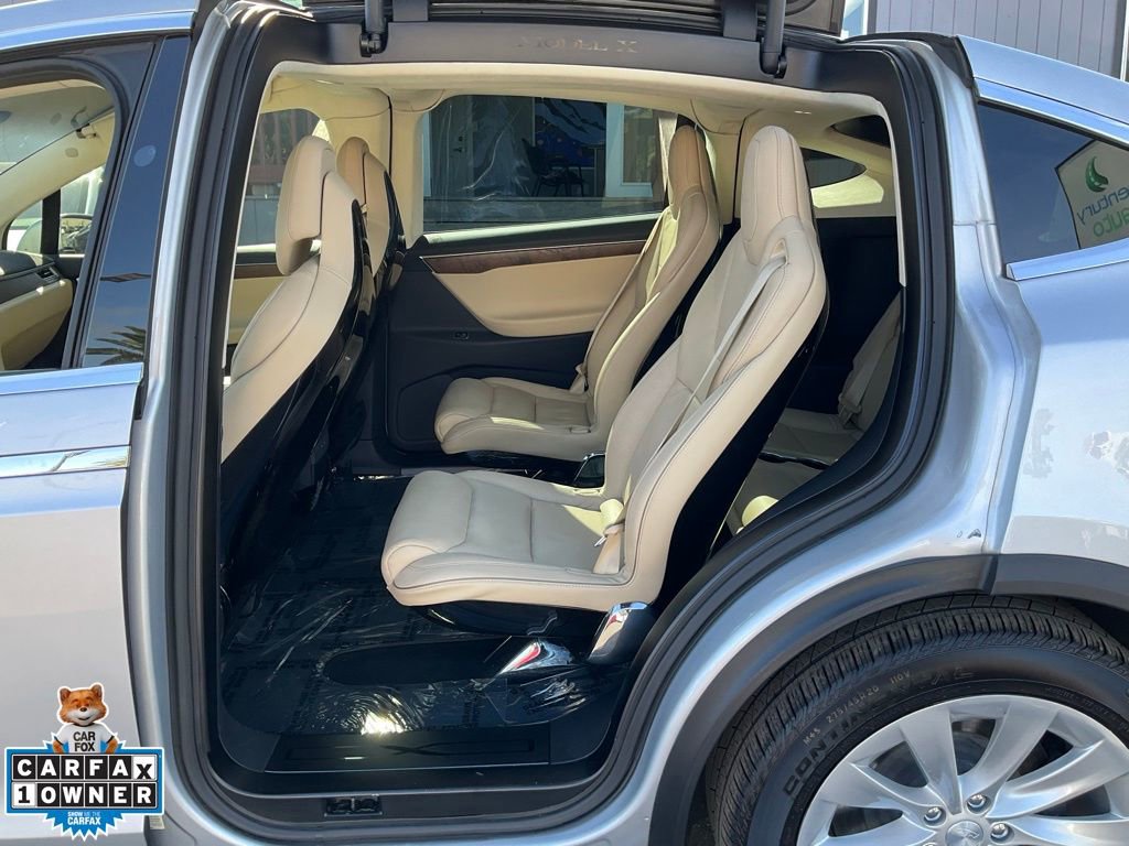 Used 2016 Tesla Model X 75D image 26