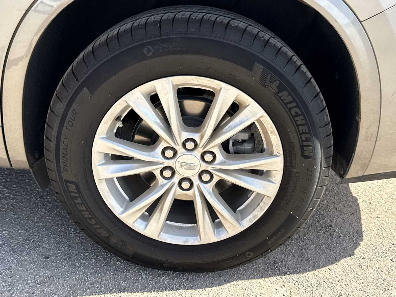 Used 2023 Cadillac XT6 Luxury FWD image 12