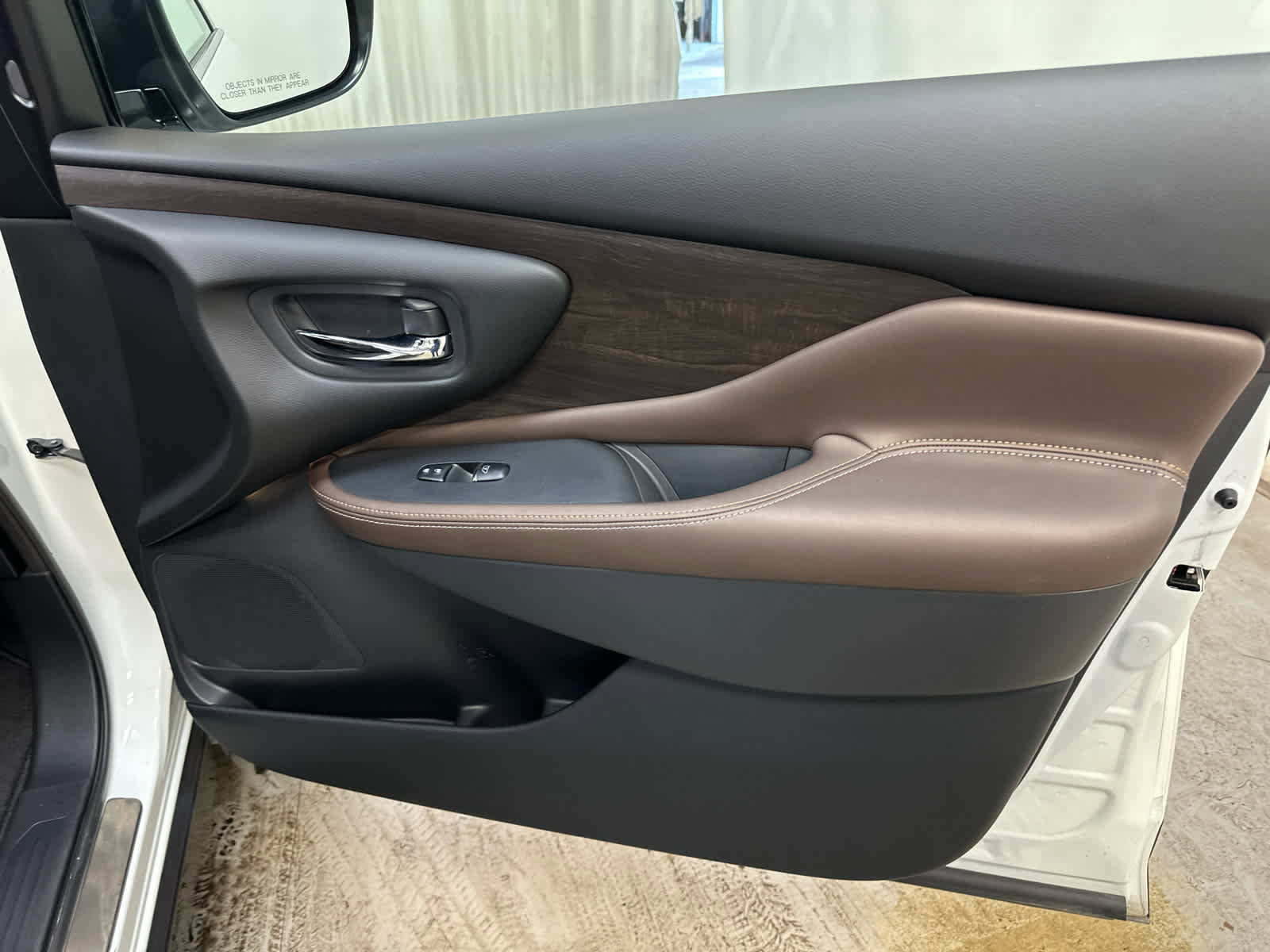 Certified 2024 Nissan Murano Platinum w/ Cargo Package AWD/4WD image 28