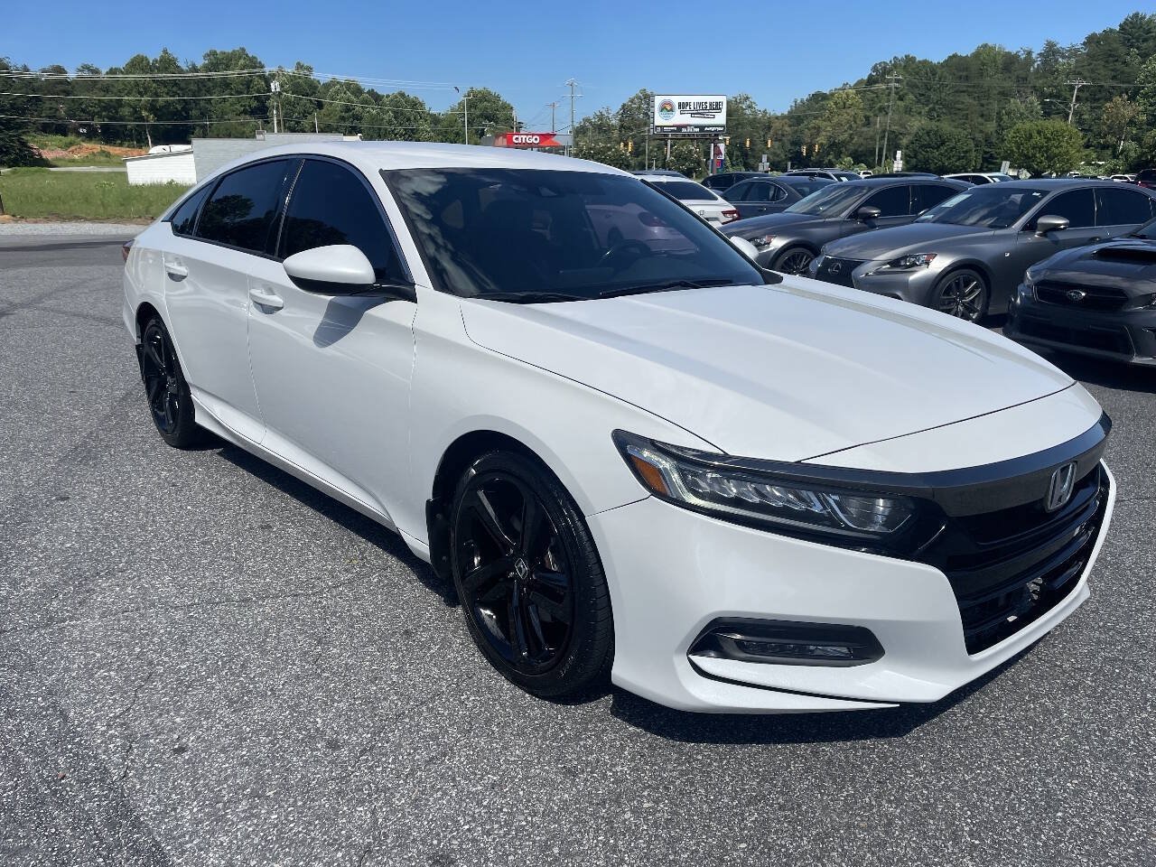 Used 2018 Honda Accord Sport image 7