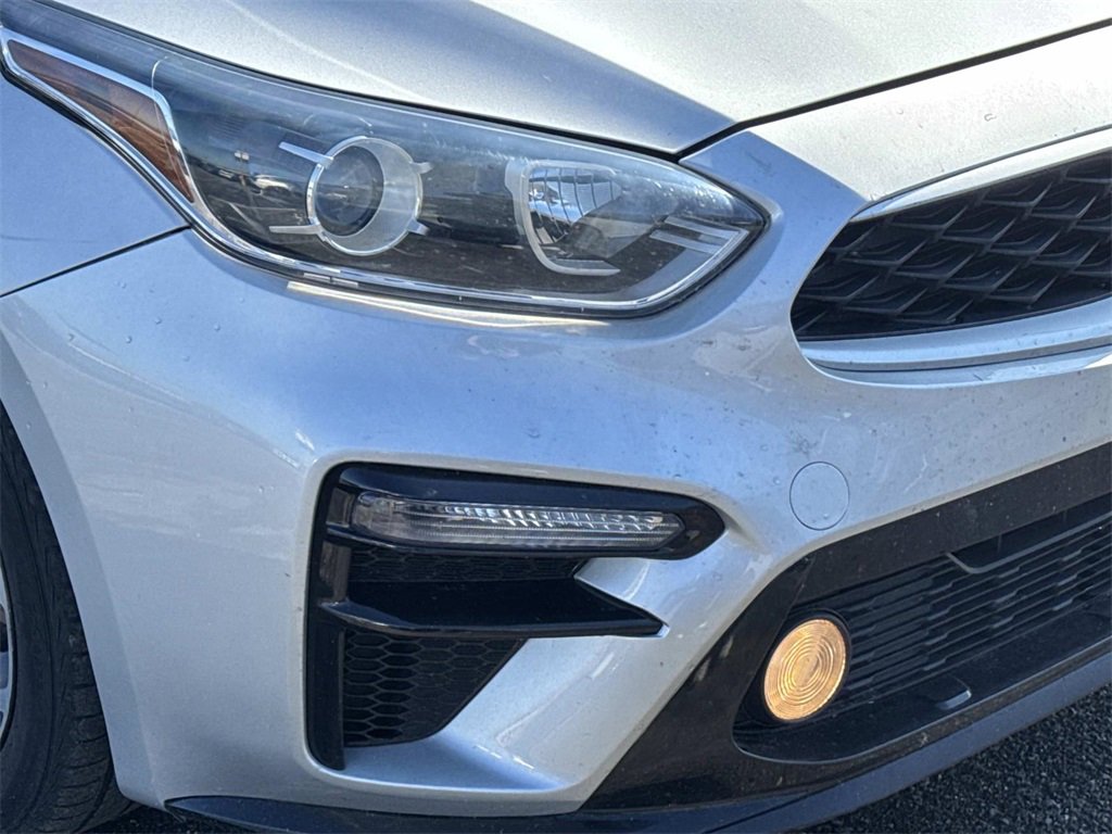 Certified 2021 Kia Forte LXS image 2