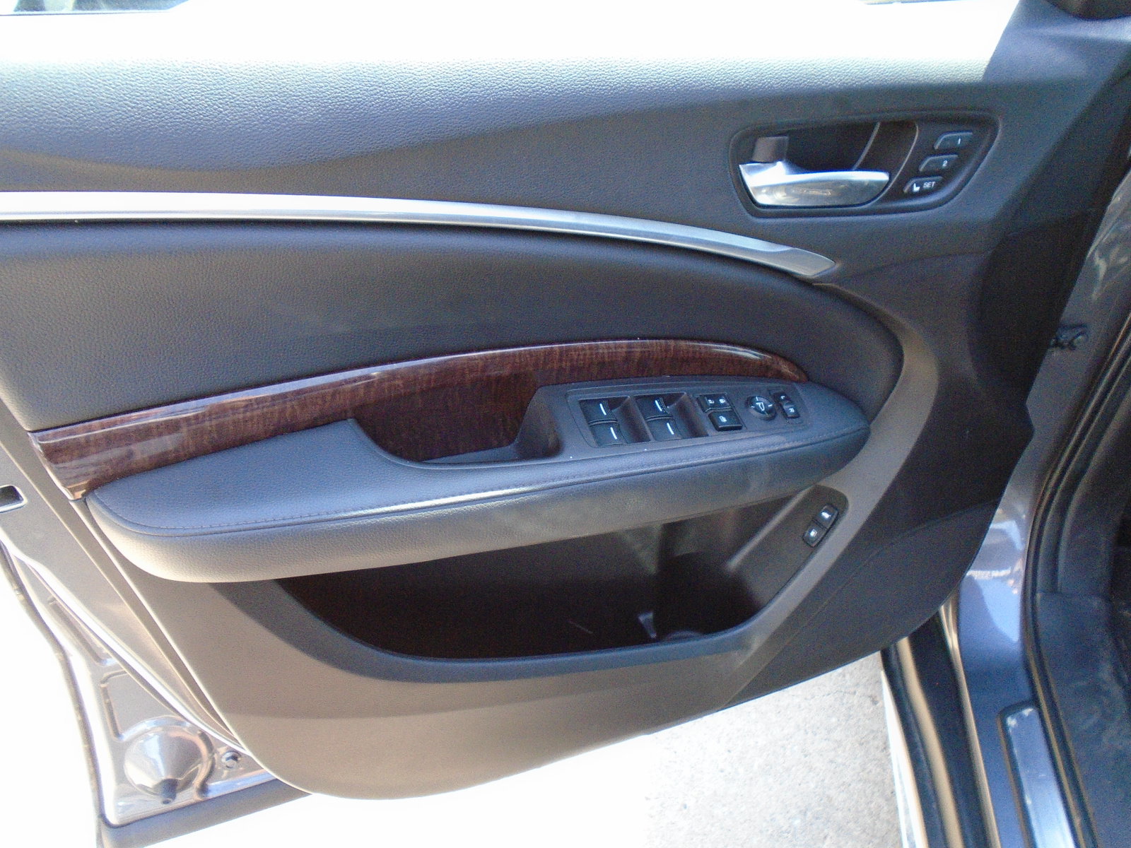 Used 2020 Acura MDX SH-AWD image 20