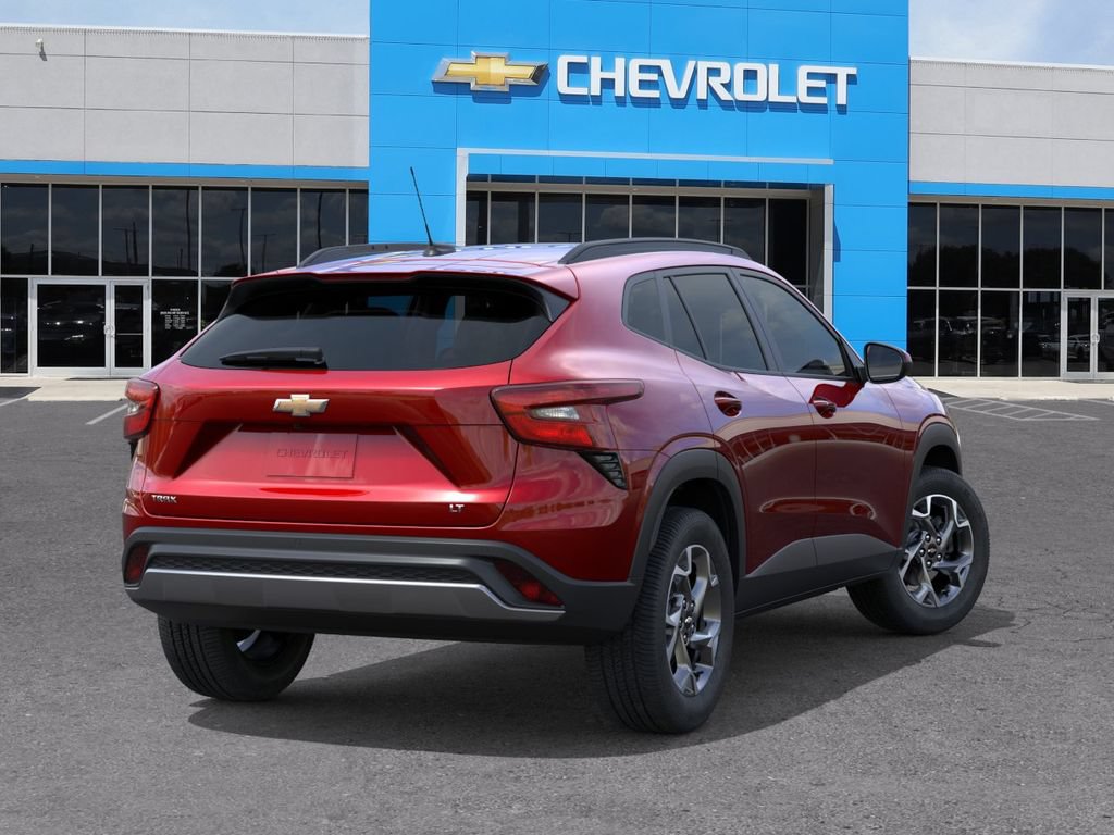 New 2026 Chevrolet Trax LT w/ Driver Confidence Package FWD image 4