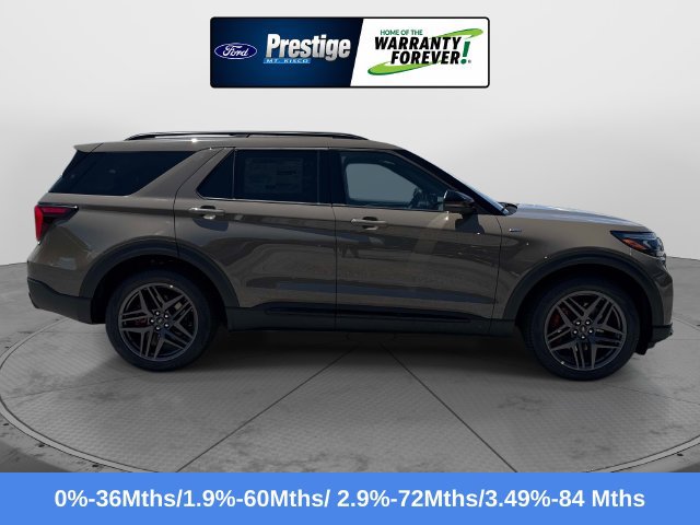 New 2026 Ford Explorer ST-Line w/ ST-Line Street Pack RWD image 2