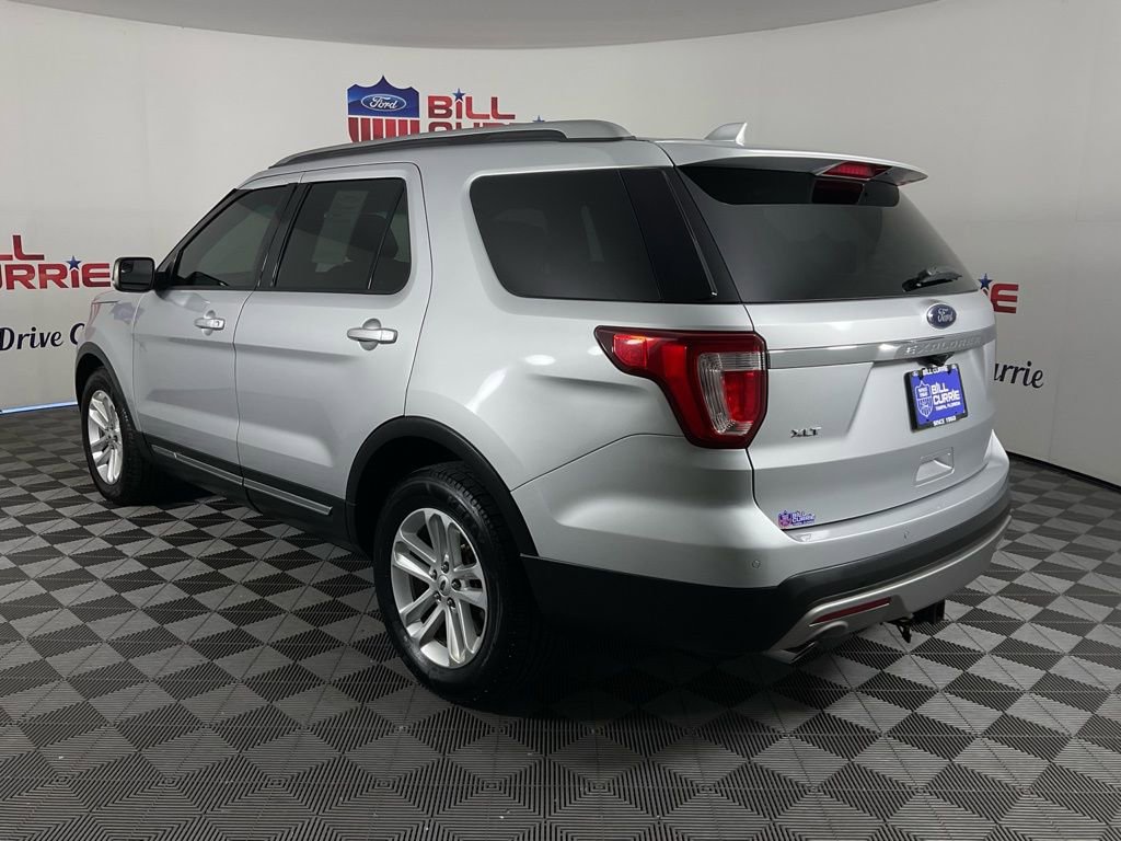 Certified 2017 Ford Explorer XLT image 5