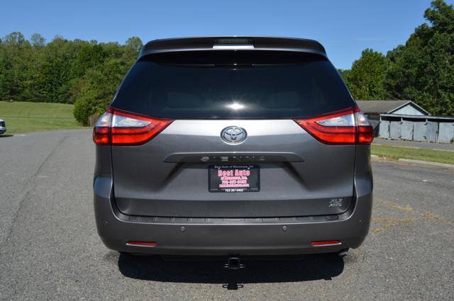 Used 2015 Toyota Sienna XLE Premium AWD/4WD image 7